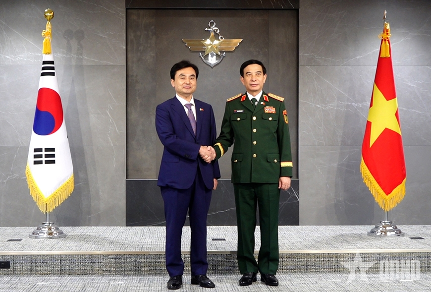 Đại tướng Phan Văn Giang hội kiến Bộ trưởng Bộ Quốc phòng Hàn Quốc